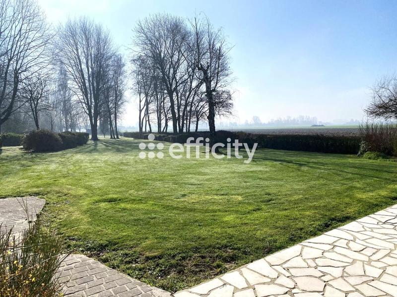 Maison - 207 m² - 5 pièces