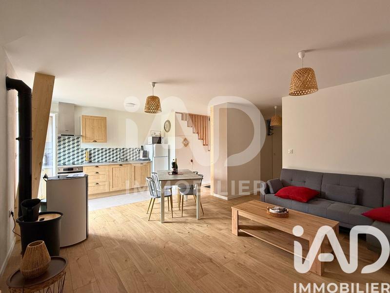 Immeuble - 210 m² - 3 pièces