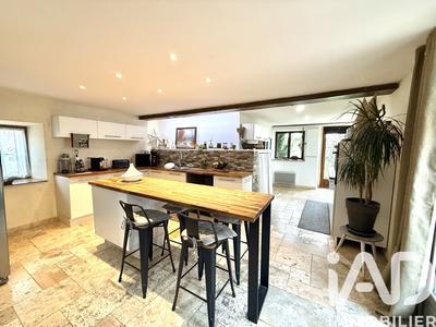 Maison - 168 m² - 5 pièces