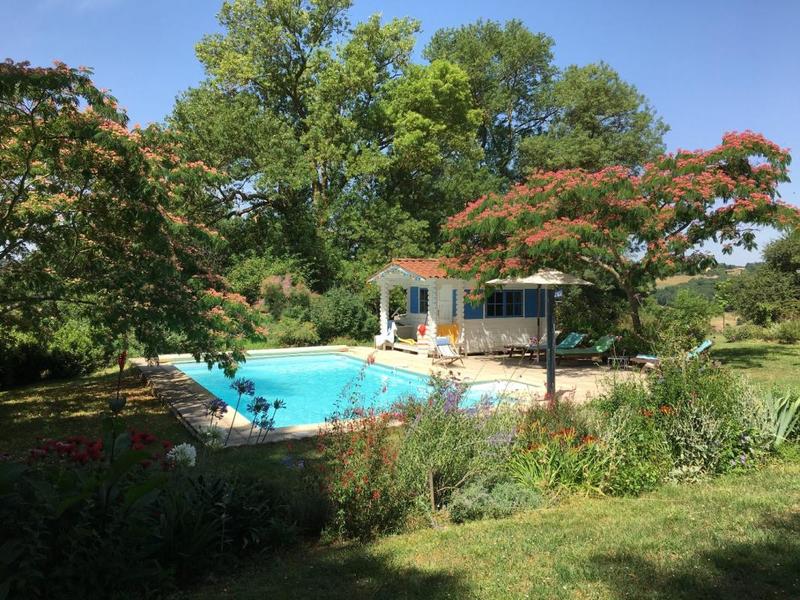 Propriété - 391 m² - 11 pièces