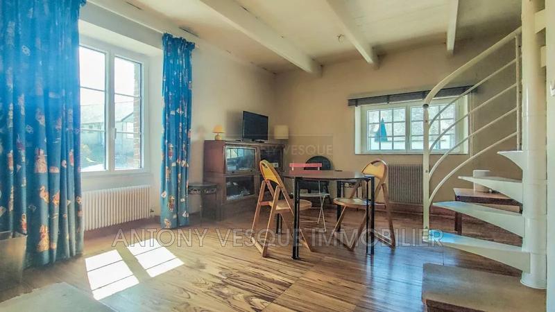 Maison de village - 93 m² - 5 pièces