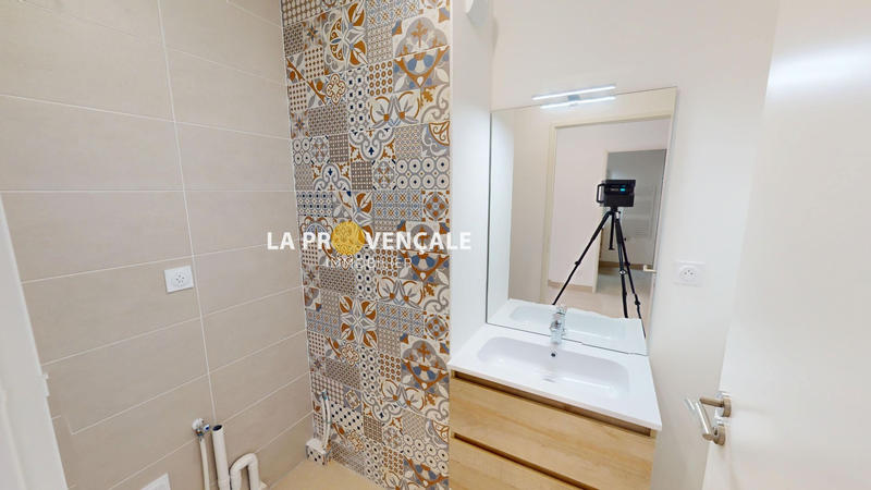 Appartement - 83 m² - 3 pièces