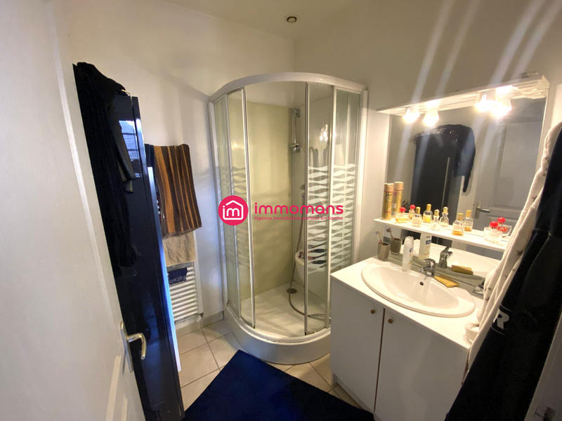 Appartement - 75 m² - 3 pièces