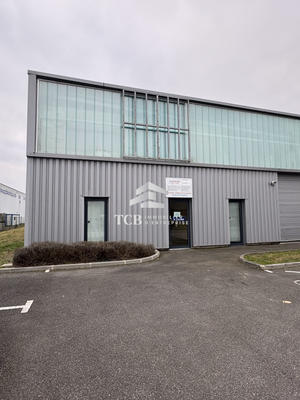 Local d'activités - 334 m²