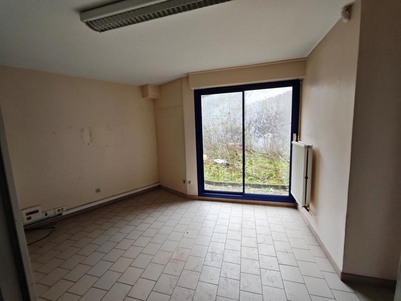 Bureau - 80 m² - 3 pièces