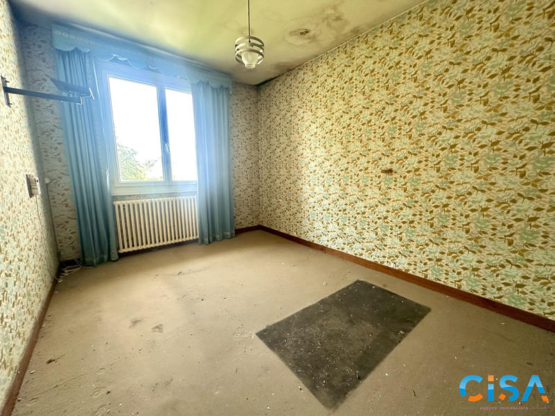 Maison traditionnelle - 95 m² - 6 pièces