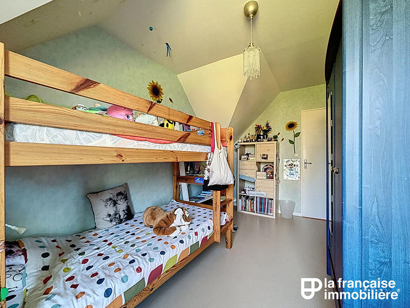 Maison - 93 m² - 5 pièces