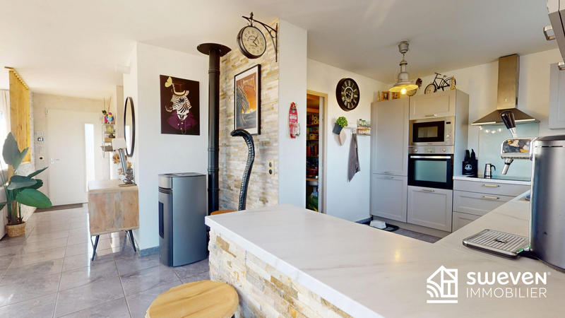 Maison - 110 m² - 5 pièces