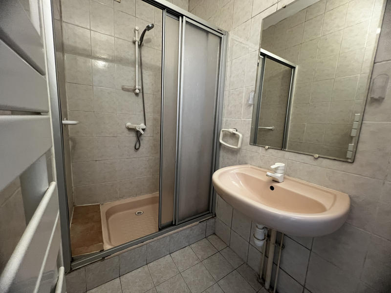 Immeuble - 140 m² - 6 pièces