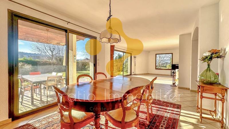 Villa - 140 m² - 5 pièces