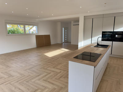 Maison - 142 m² - 5 pièces