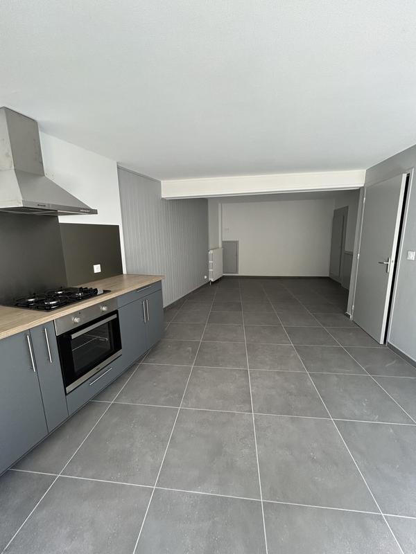 Maison - 76 m² - 4 pièces