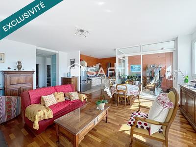 Appartement - 90 m² - 4 pièces