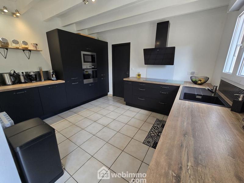 Maison - 161 m² - 5 pièces