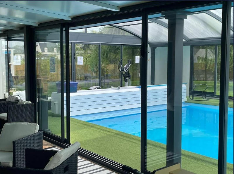 Maison - 258 m² - 13 pièces