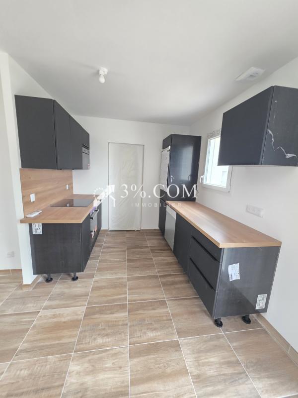 Maison - 80 m² - 5 pièces