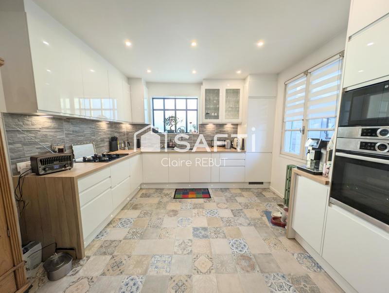 Maison - 100 m² - 5 pièces