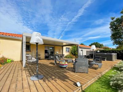 Maison - 100 m² - 4 pièces