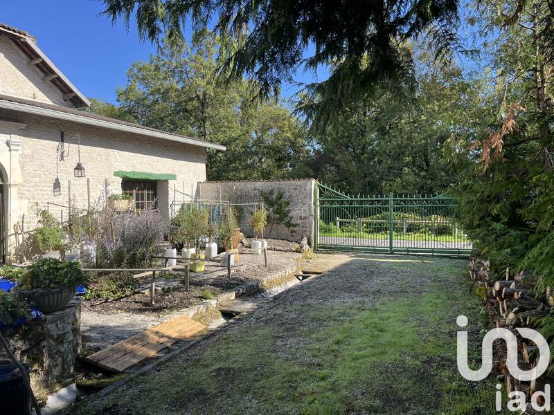 Maison - 278 m² - 7 pièces