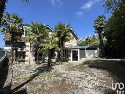 Local commercial - 195 m²