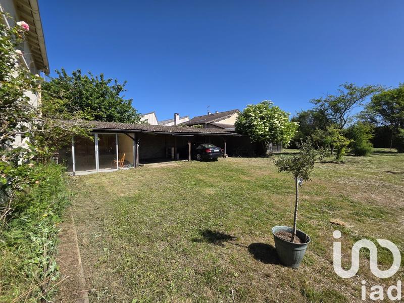 Maison - 223 m² - 8 pièces