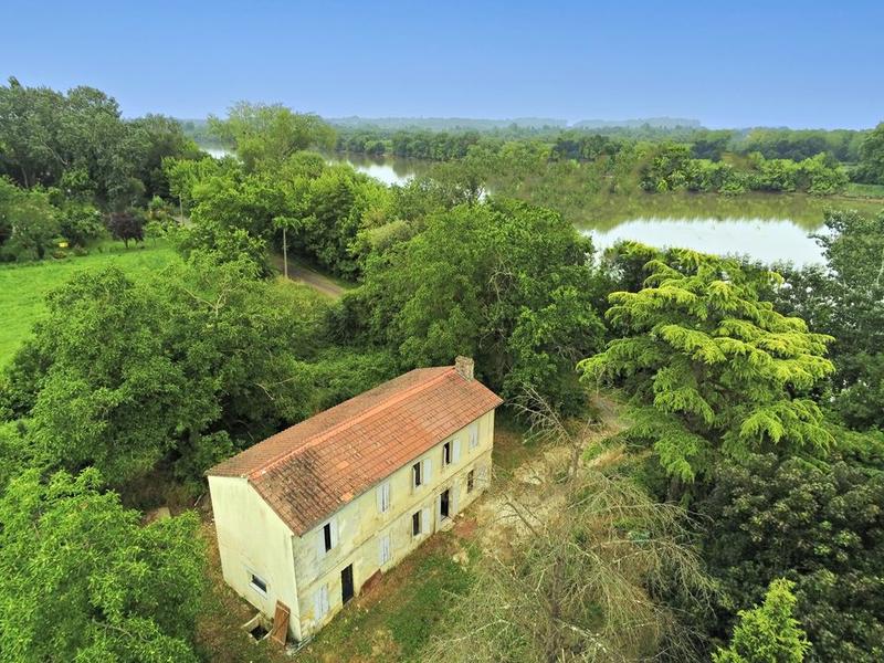 Maison en pierre - 150 m² - 5 pièces