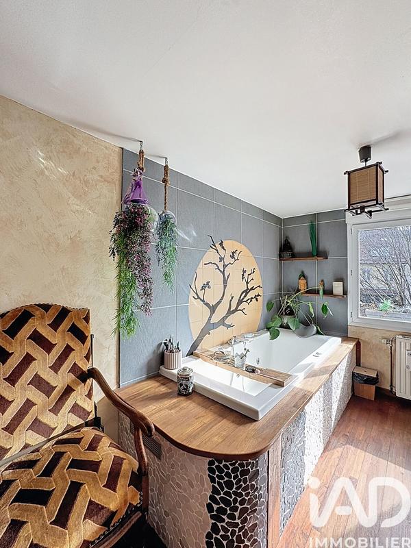 Maison de village - 107 m² - 4 pièces