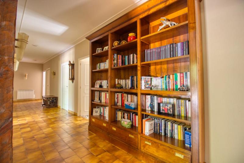 Maison - 180 m² - 7 pièces