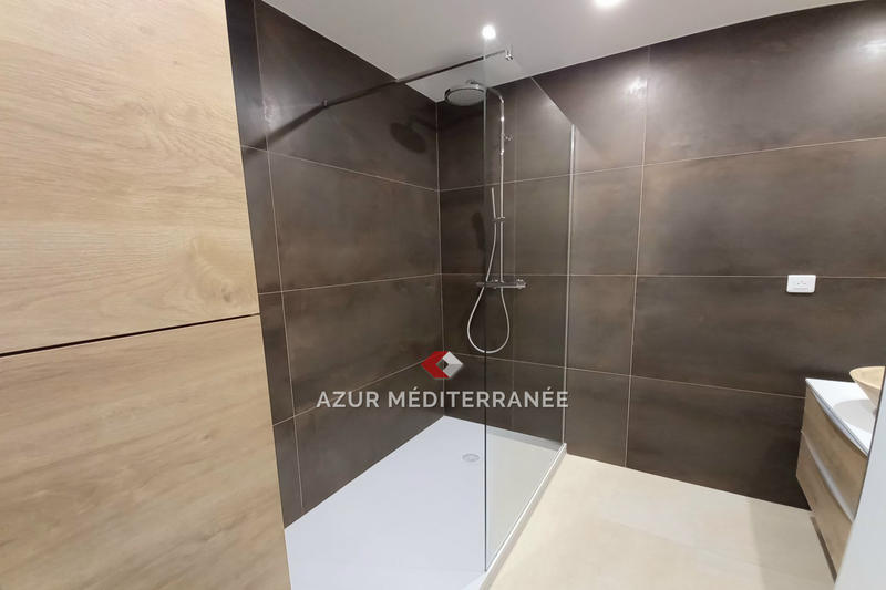 Appartement - 86 m² - 3 pièces