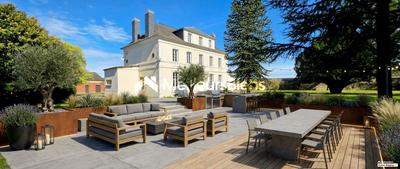 Maison de maîtres - 393 m² - 10 pièces