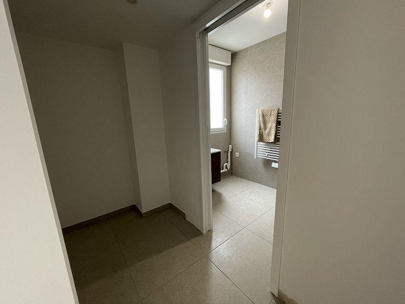 Appartement - 87 m² - 3 pièces