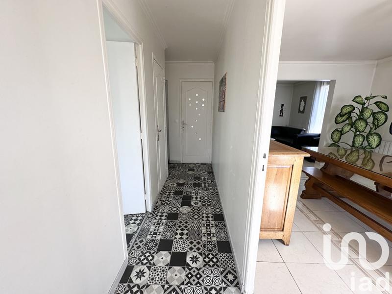 Maison - 94 m² - 5 pièces