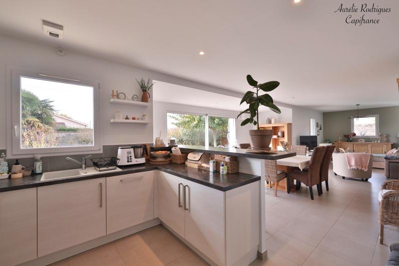 Maison - 95 m² - 3 pièces