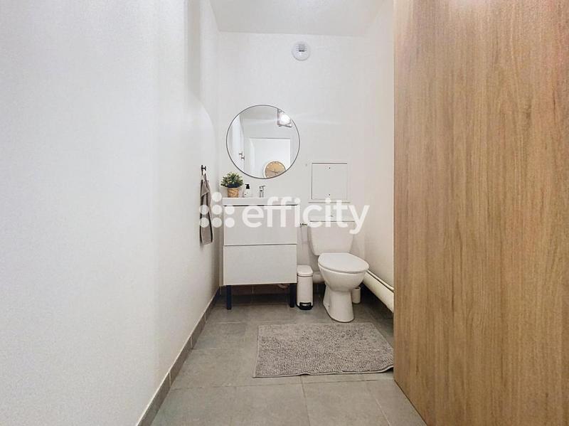 Appartement - 77 m² - 4 pièces