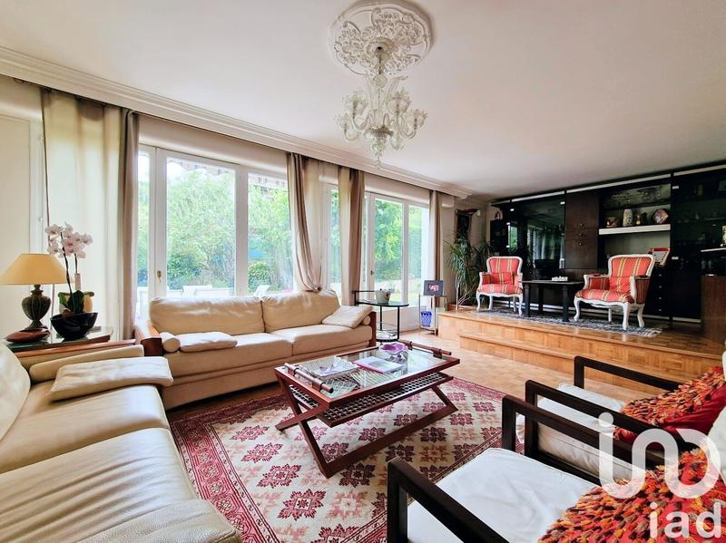 Maison - 142 m² - 5 pièces