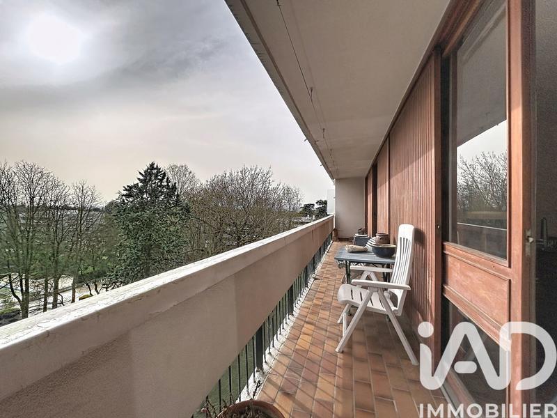 Appartement - 90 m² - 5 pièces