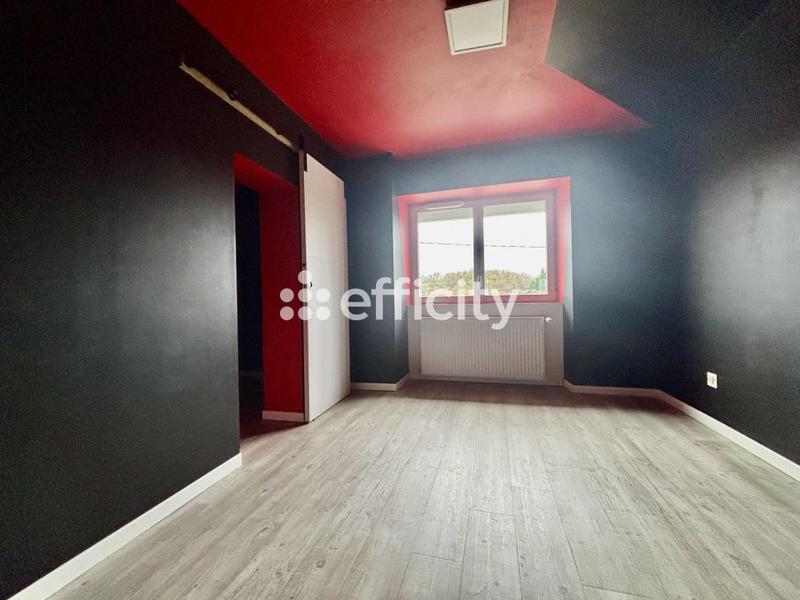 Maison - 142 m² - 7 pièces