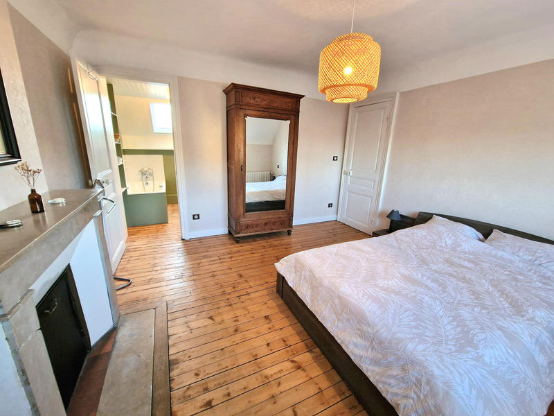 Maison - 120 m² - 5 pièces