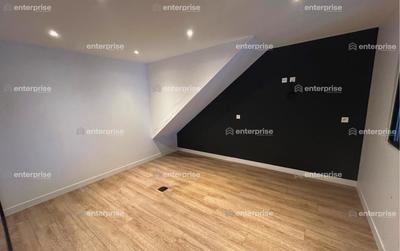 Local commercial - 123 m²