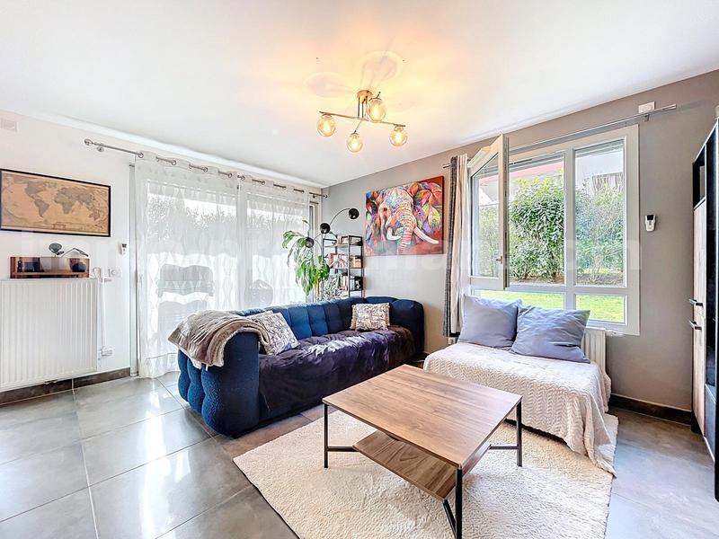 Appartement - 82 m² - 4 pièces