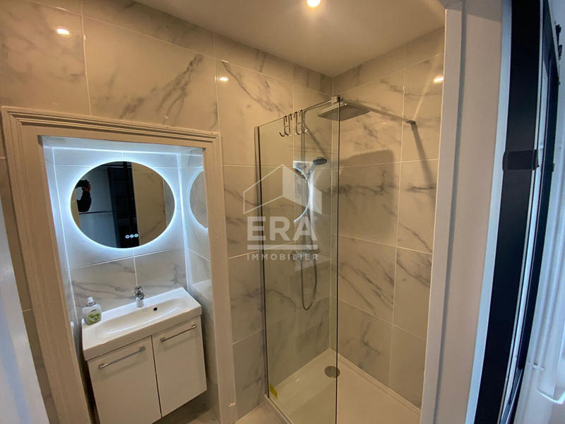 Appartement - 82 m² - 4 pièces