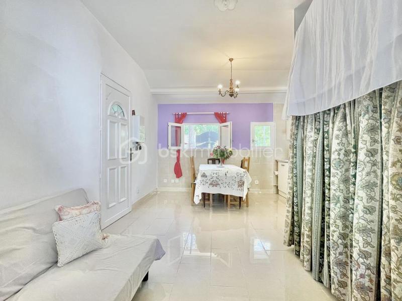 Maison - 20 m² - 1 pièce