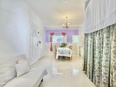 Maison - 20 m² - 1 pièce