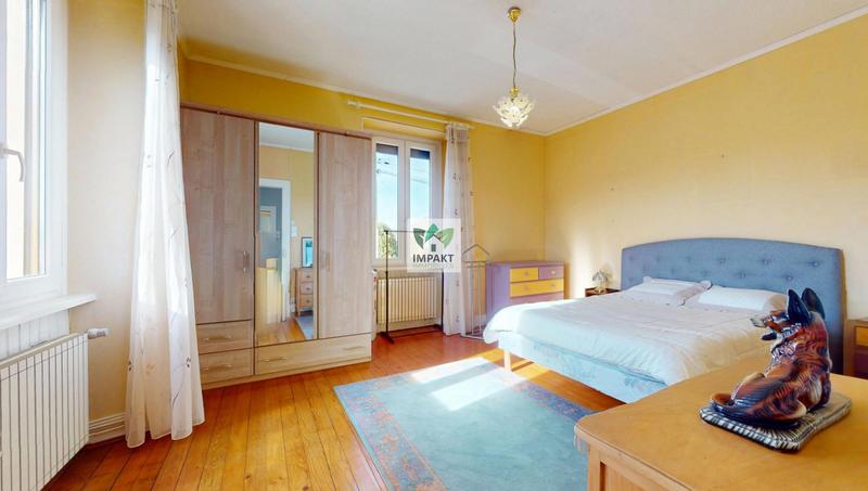 Maison - 120 m² - 4 pièces