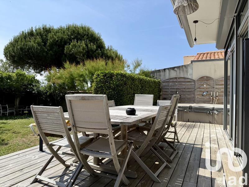 Maison - 143 m² - 7 pièces
