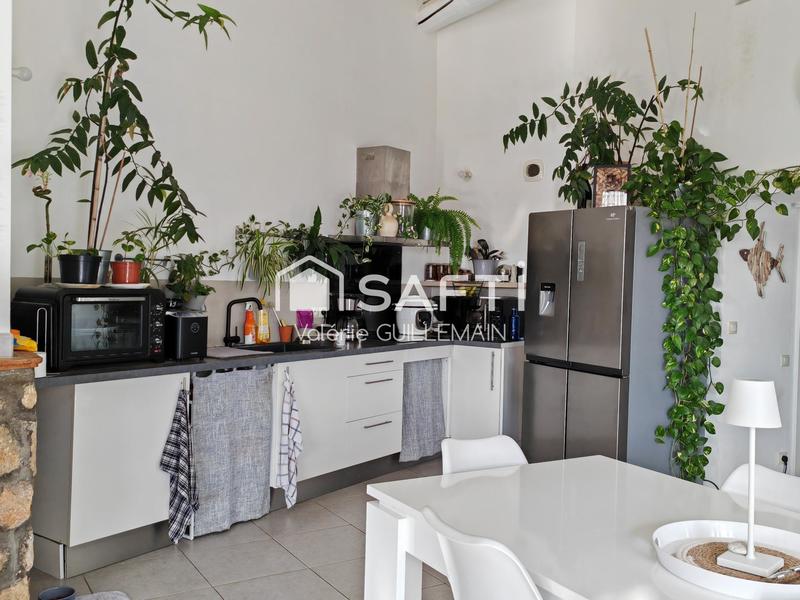 Maison - 90 m² - 3 pièces