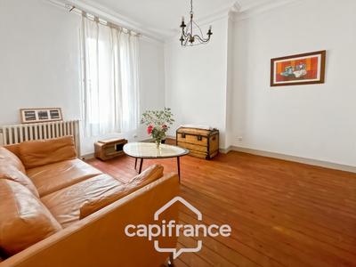 Maison - 164 m² - 6 pièces