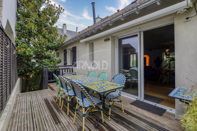 Maison - 150 m² - 6 pièces