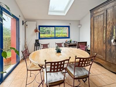 Maison - 110 m² - 6 pièces