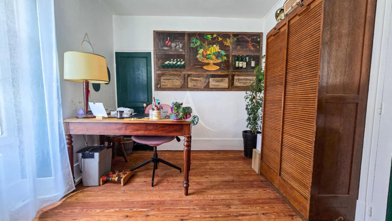 Maison - 165 m² - 10 pièces